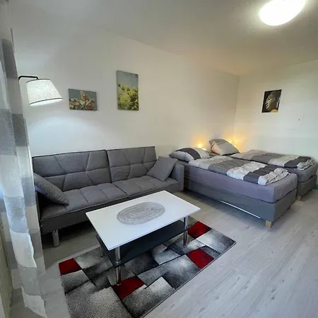 Am Brunnenplatzl Mit Bademantelzugang Apartment *