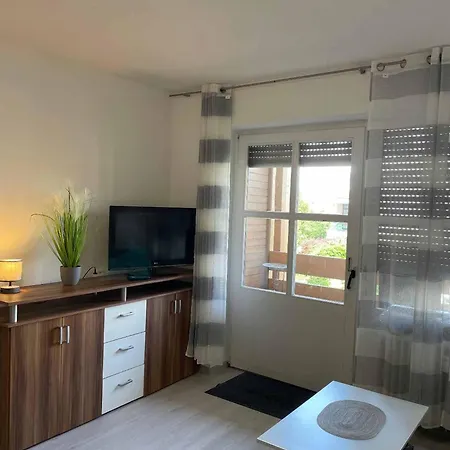 아파트 Am Brunnenplatzl Mit Bademantelzugang