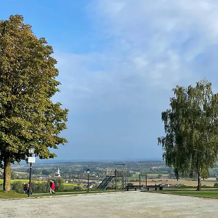 Apartment Am Brunnenplatzl Mit Bademantelzugang Bad Griesbach im Rottal